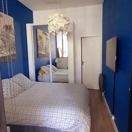 La Rochelaise : Calme & Somptueux Dans L'hyper Centre. Apartment La Rochelle (Charente-Maritime)