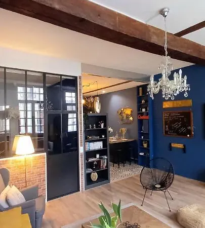 Apartment La Rochelaise : Calme & Somptueux Dans L'hyper Centre.